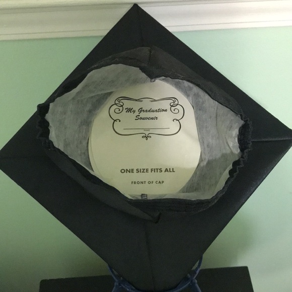 Graduation cap - Picture 3 of 3